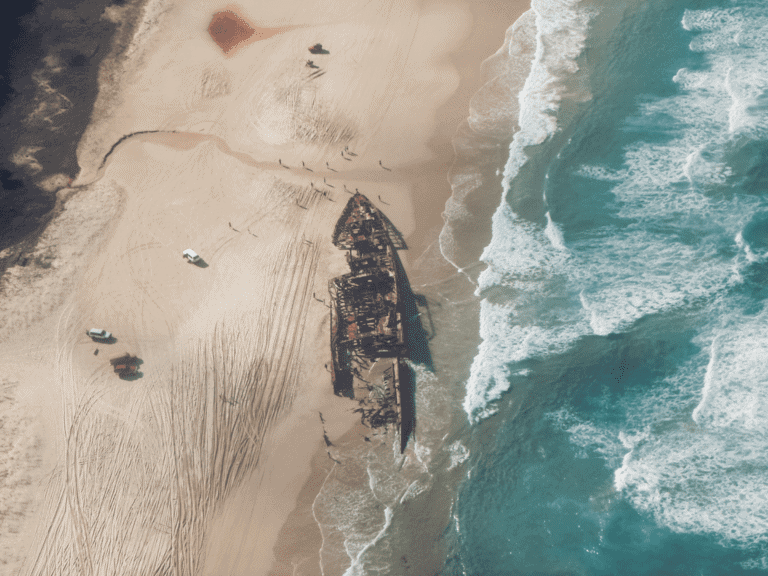 Australia Vacation Guide - Shipwreck on K'gari - Fraser Island