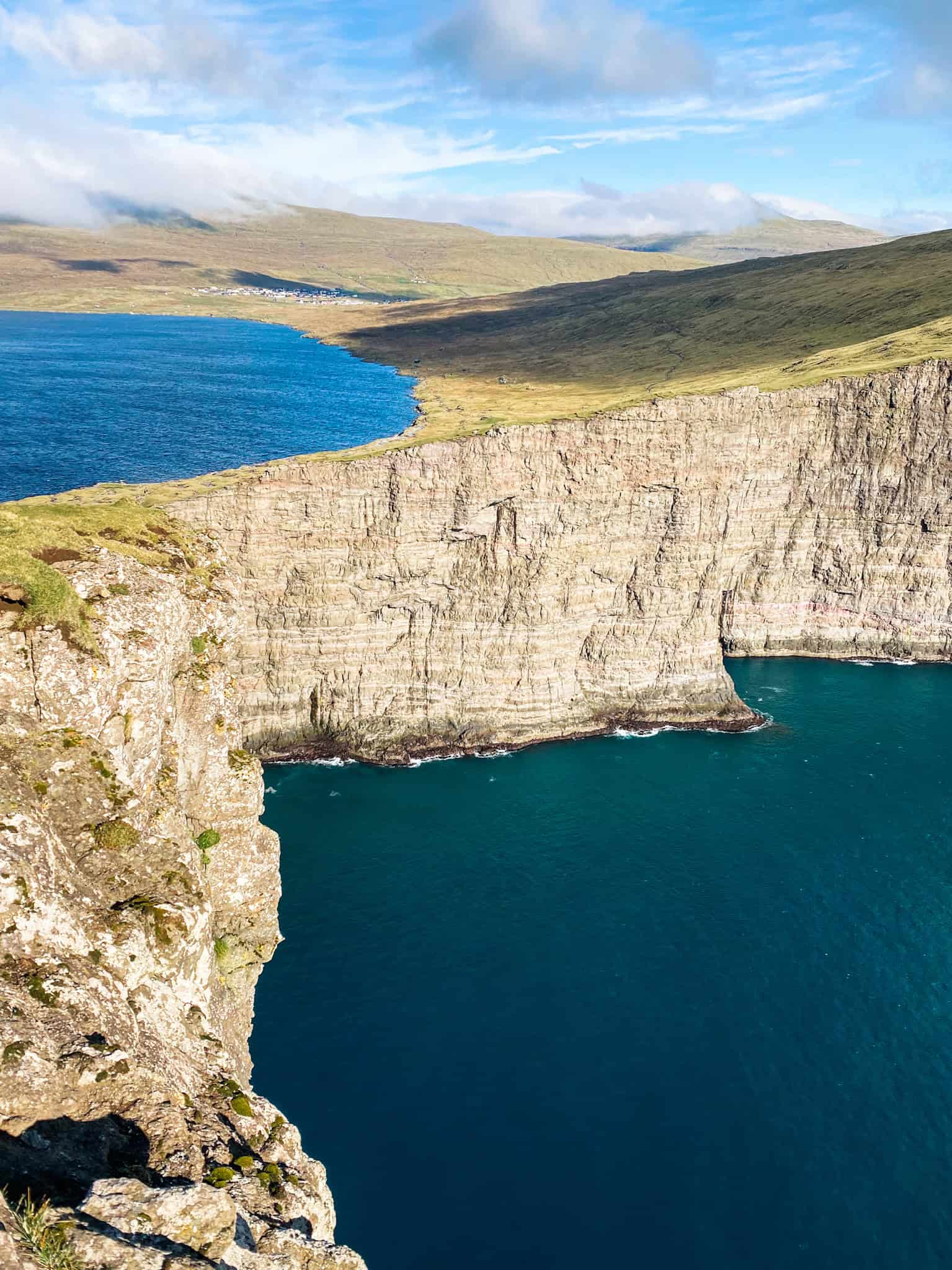 Lake Above the Ocean, Faroe Islands hikes