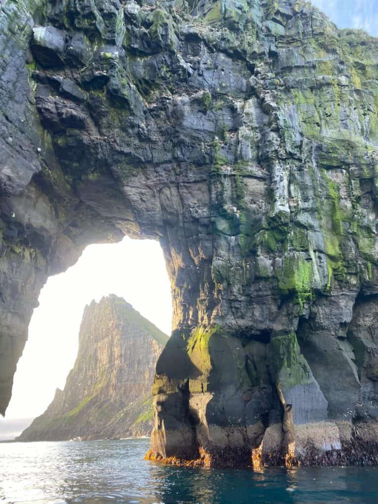 Under Dranganir, Vagar Island