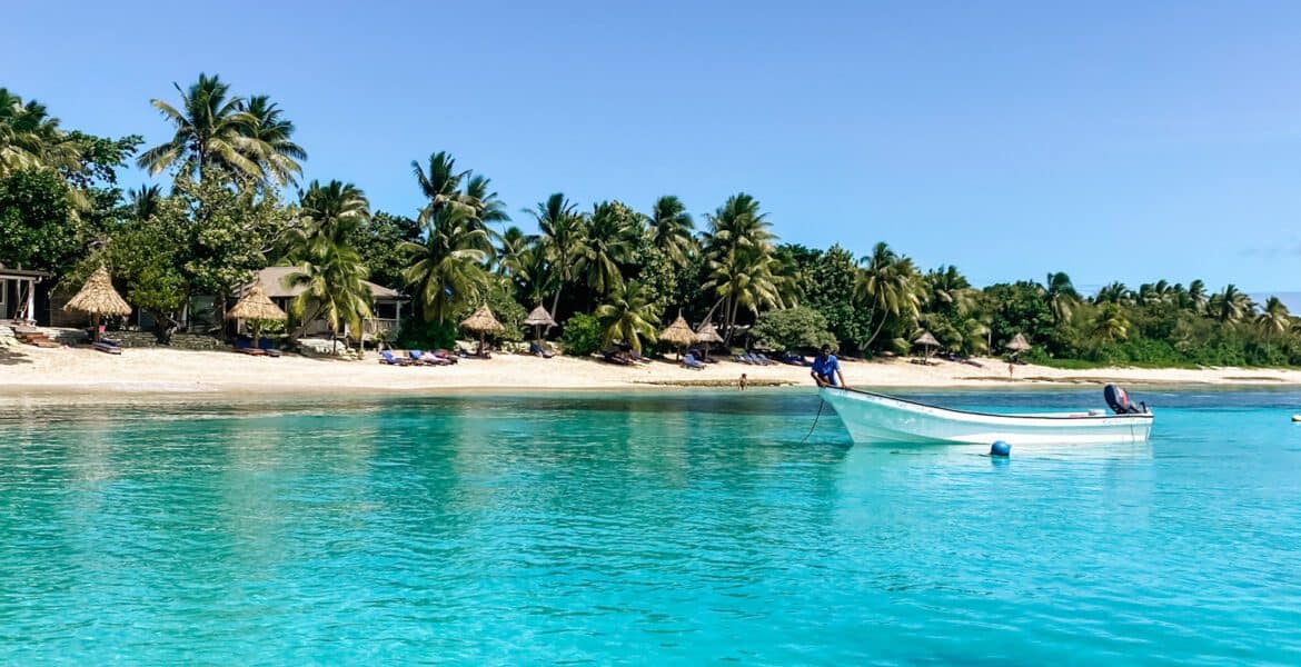 Fiji island hopping tours