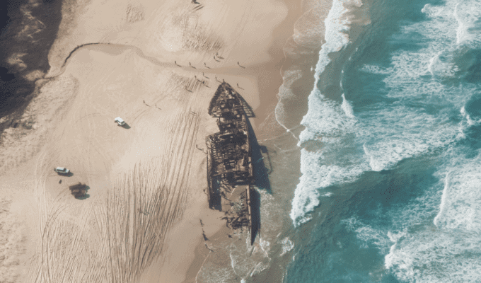 Australia Vacation Guide - Shipwreck on K'gari - Fraser Island