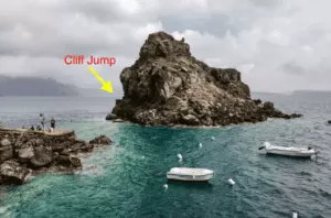 cliff jump Santorini