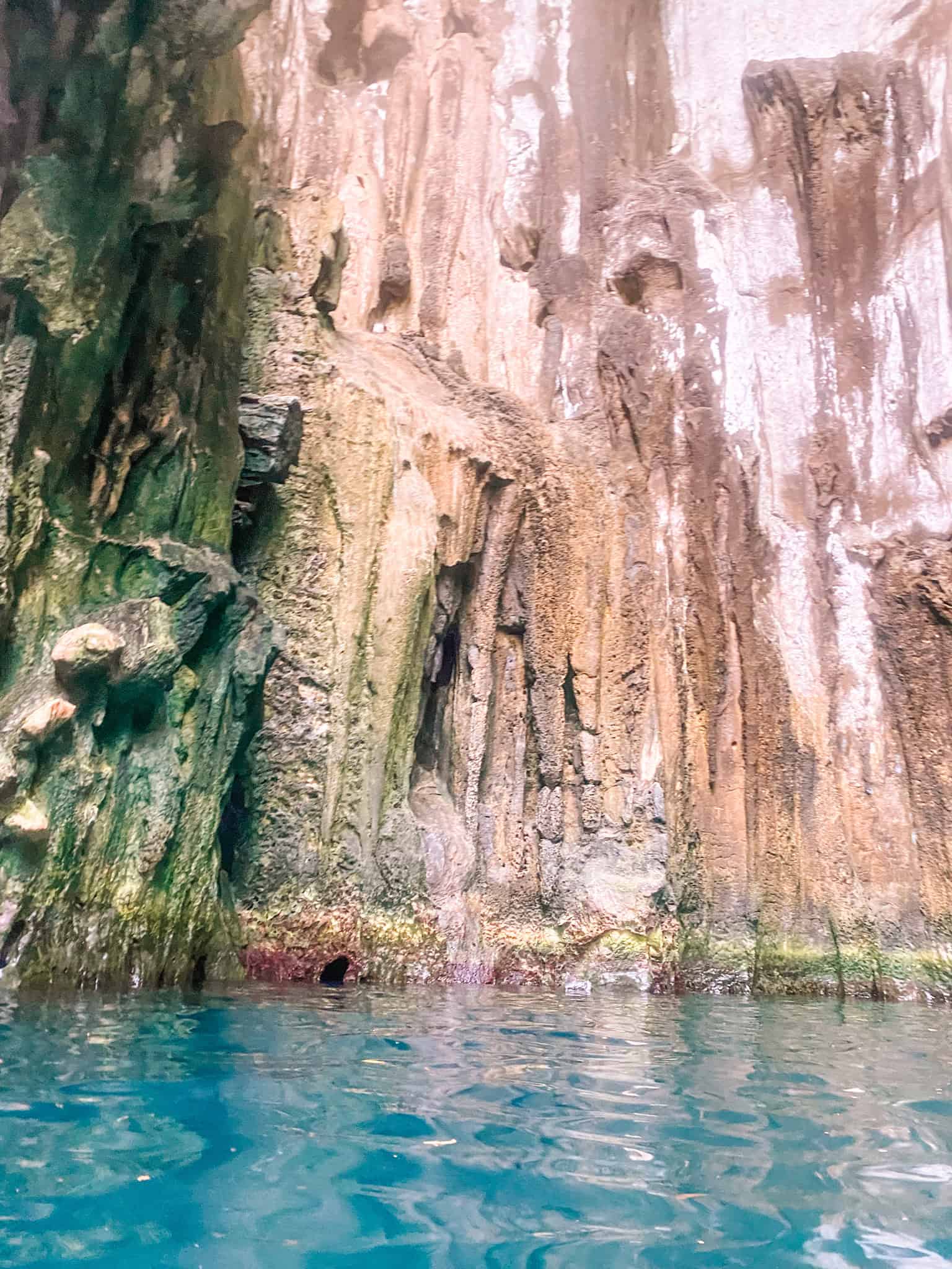 sawa i lau caves fiji