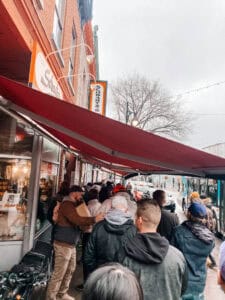 the line outside Schwartz’s Deli