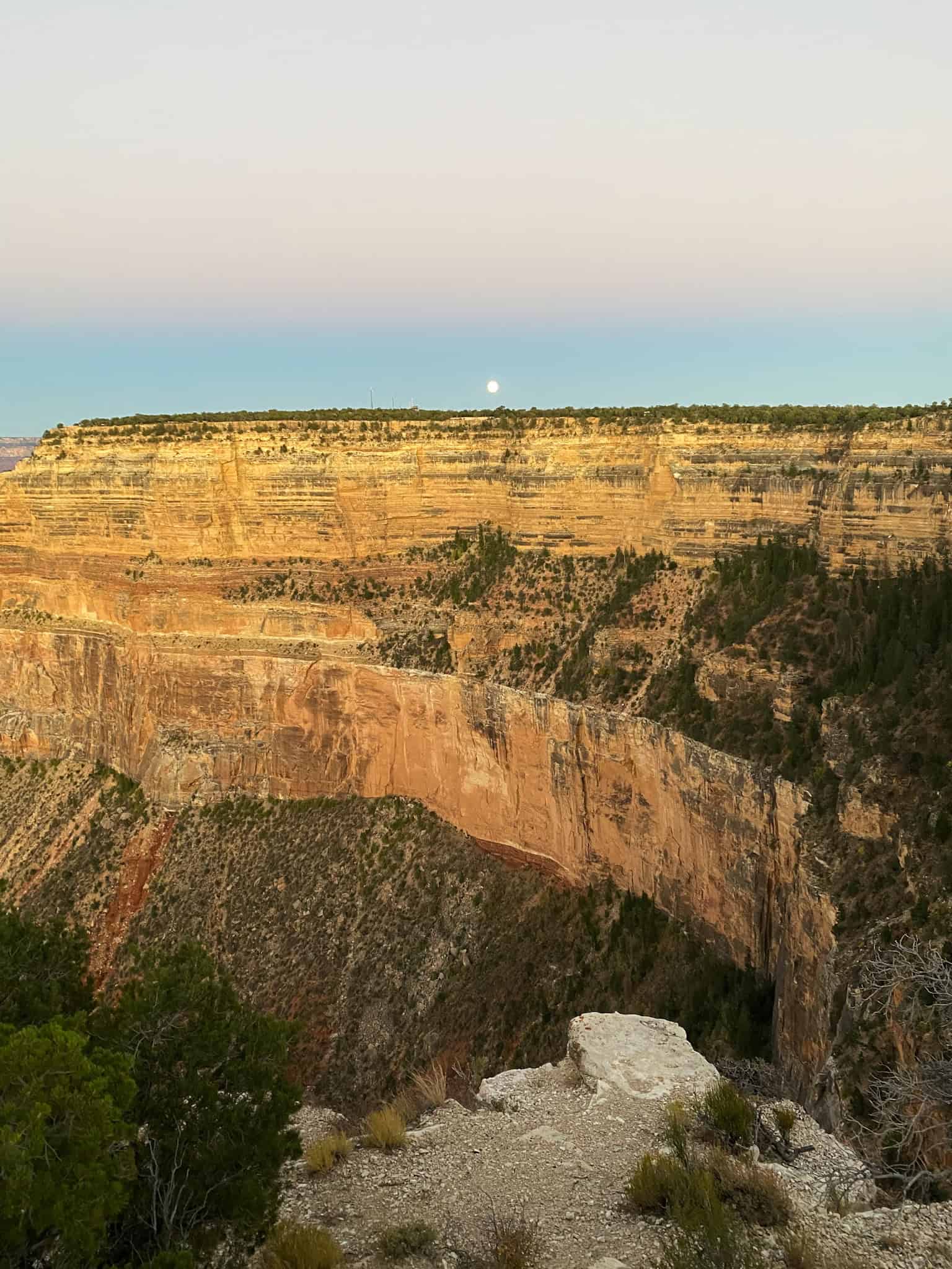 sunset and moonrise - 2 days in the Grand Canyon