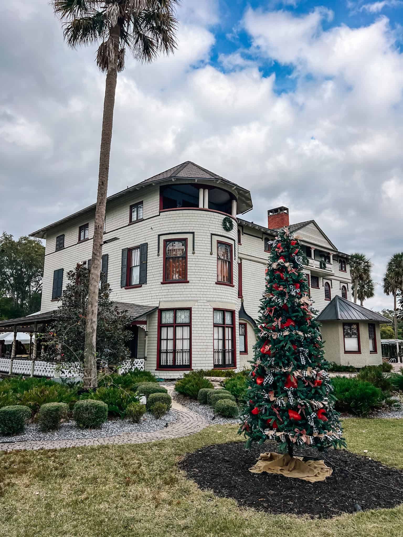 Stetson Mansion Tour Review: Beautiful History, But Is It Worth Visiting?