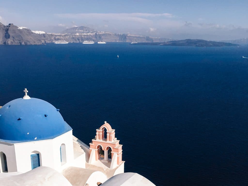 Best Area to Stay in Santorini